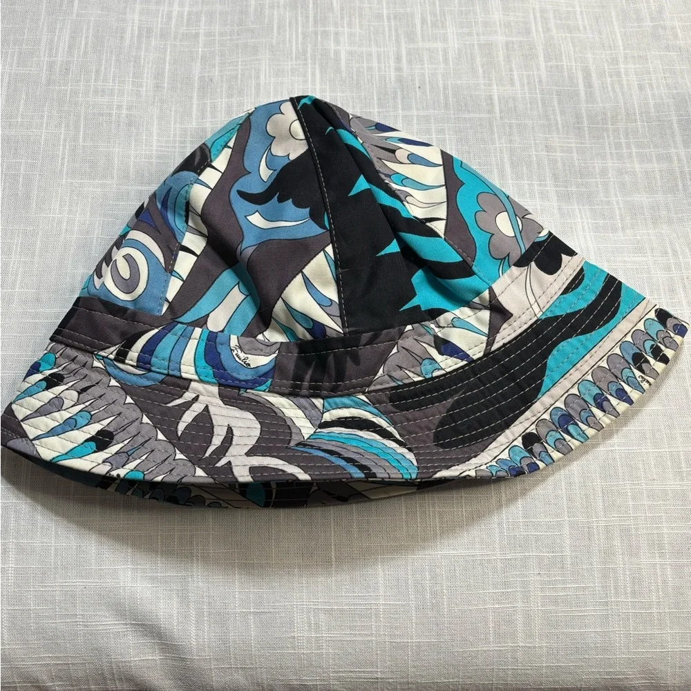 Emilio Pucci Multicolor Patterned Bucket Hat - Picture 4 of 7